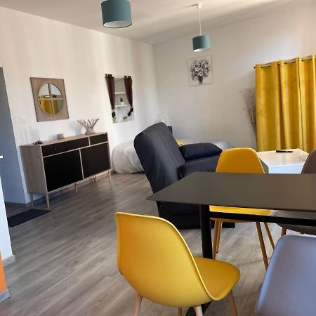 Millau Superbe Studio 35M2 Centre Ville Calme Et Ajoure Exterior photo
